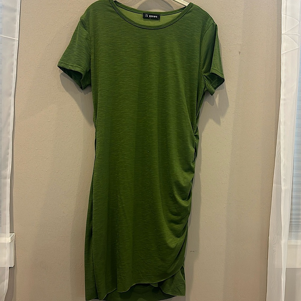 T-shirt body on dress. Size 8. Olive Green. Never worn.